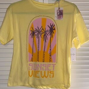 NWT Jessica Simpson Yellow Graphic Short Sleeve T-Shirt Size Medium